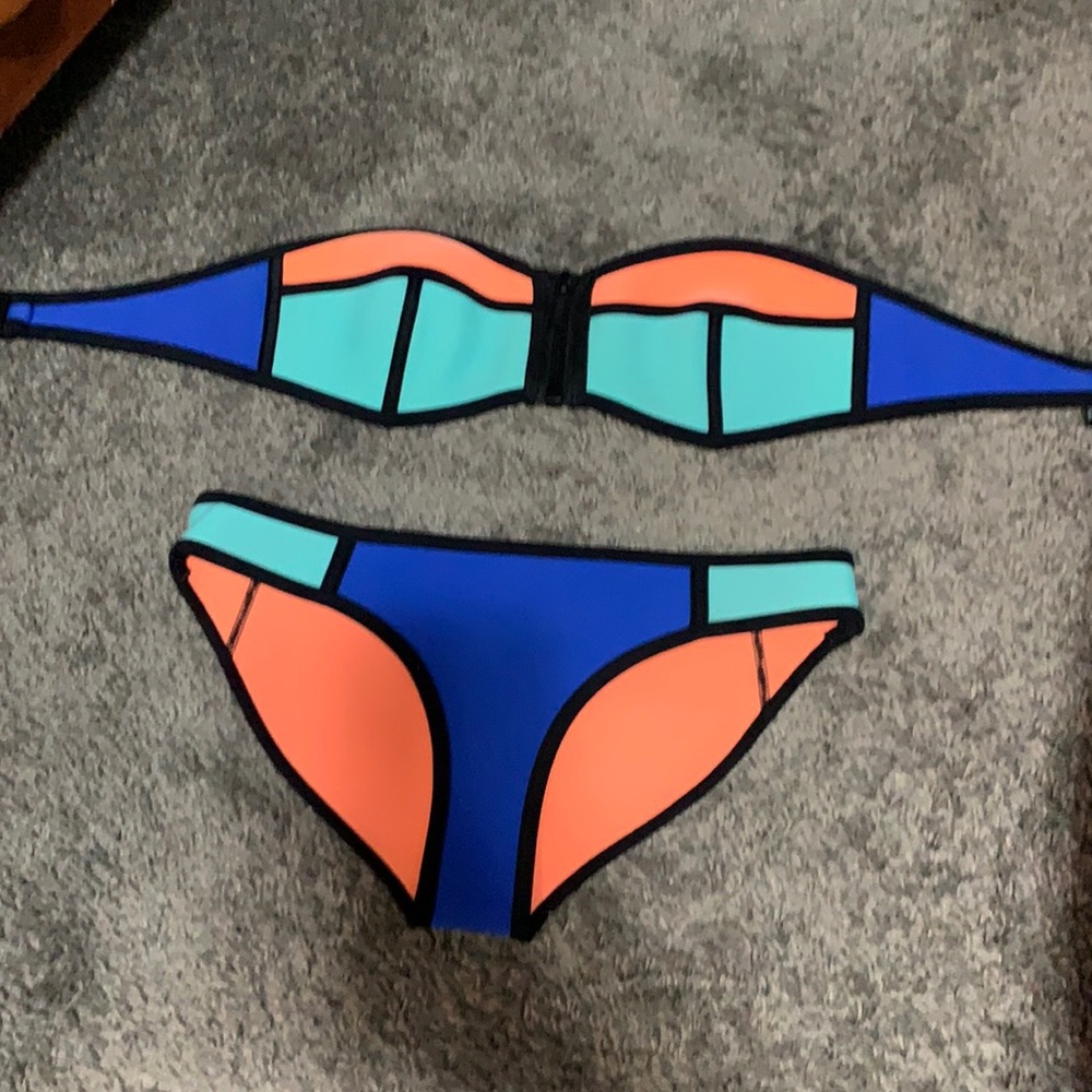 Triangl bathing suit